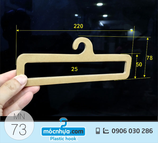 Móc-treo-chất-liệu-giấy